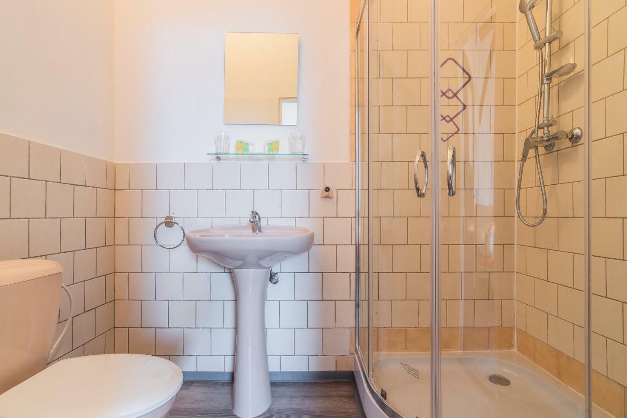 Hotel*** Cesky Dum Chomutov Buitenkant foto